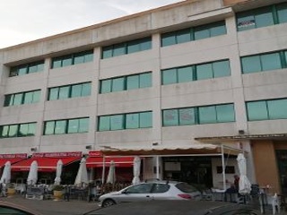 Local en Av Hytasa 2