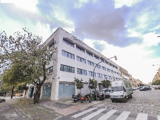 Local en Av Hytasa 6