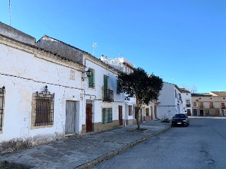 Pilar 24
