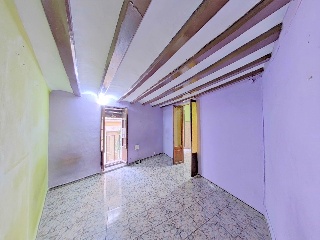 Avinyo 11