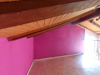 Pria,La 10