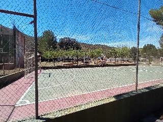 Llanorel 17
