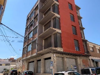 Pisos banco Amposta
