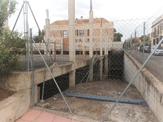 Calle Pinos 4