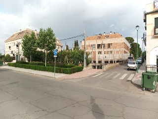 Calle Pinos 10