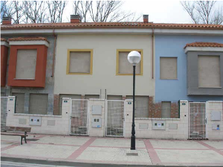 AVDA MENCIA DE VELASCO 6