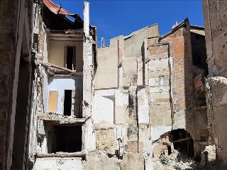 L ESCURA DE 7