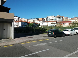 DE LA INDUSTRIA 18