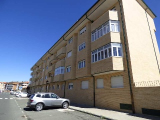 Pisos banco Ávila