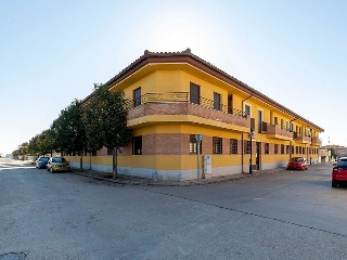 Pisos banco Calera y Chozas