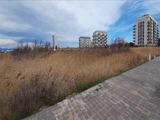 Avenida España 4