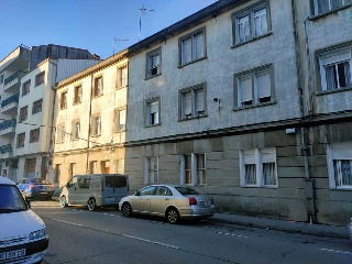 Piso en venta en Carballo de 67  m²