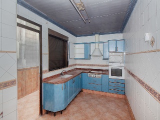 Casa adosada en calle San Vicente Ferrer, Llaurí 3