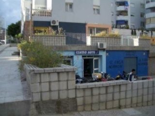 Local en venta en Benalmádena de 90  m²