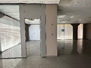 Local en C/ Embajadores 7