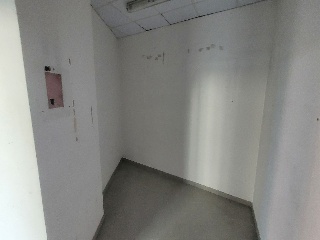 Local comercial en C/ Fernando Morán - Avilés  6