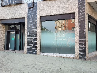 Local comercial en C/ Fernando Morán - Avilés  10