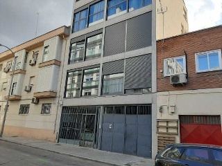 Piso en venta en Madrid de 77  m²