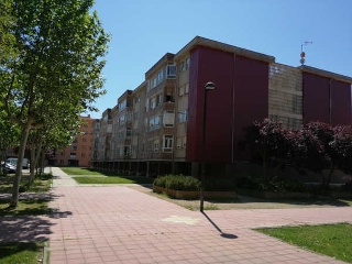 Piso en venta en Aranda De Duero de 88  m²