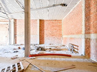 Locales en C/ del Albero 9