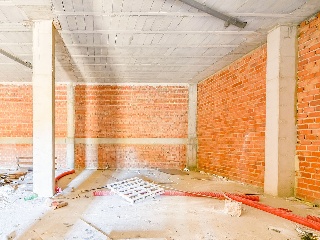 Locales en C/ del Albero 12