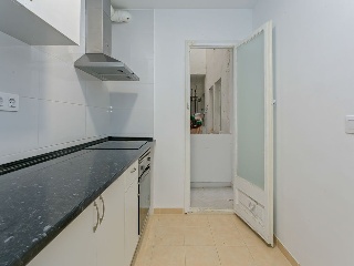 Piso en C/ Llinars 6