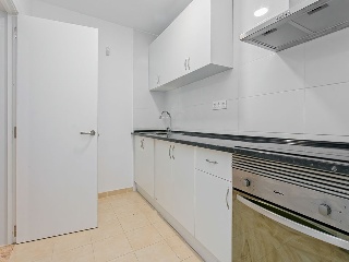 Piso en C/ Llinars 9