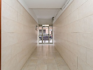 Piso en C/ Llinars 21