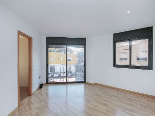Vivienda en C/ Girona  2