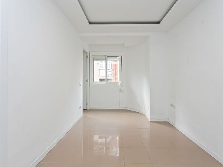 Vivienda en Av Miraflors - El Hospitalet de Llobregat - 2