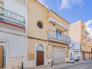 Unifamiliar en venta en Lebrija de 255  m²