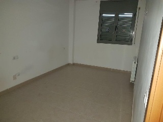 Pisos en Ctra de Les Tries - Olot - Girona 2