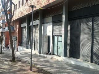 Local situado en Badalona 6