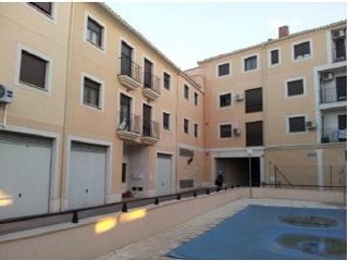 Casa adosada en C/ Acequia - Socuéllamos - Ciudad Real 13
