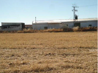 Terreno con edificación en Almendral 9