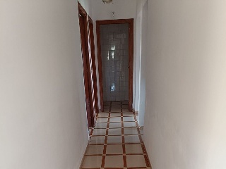 Terreno con edificación en Almendral 10