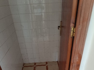 Terreno con edificación en Almendral 12