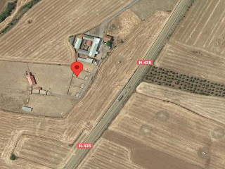 Terreno con edificación en Almendral 18