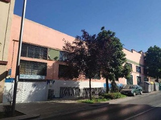 Local en venta en Alcalá De Guadaira de 270  m²