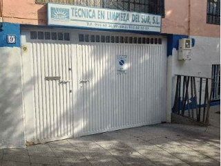 Local comercial en C/ Bailén - Alcalá de Guadaira - Sevilla 12
