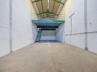 Nave industrial en Huelva 4