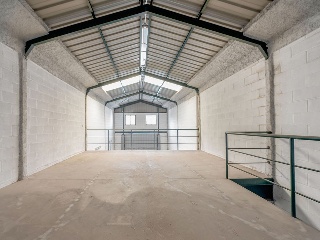 Nave industrial en Huelva 11
