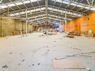 Nave Industrial en La Sénia 18