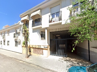 Local en venta en Torres De La Alameda de 162  m²