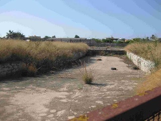 Terreno con edificación en La Llosa 3