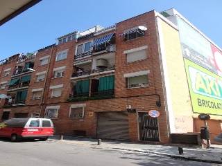 Piso en venta en Ripollet de 69  m²