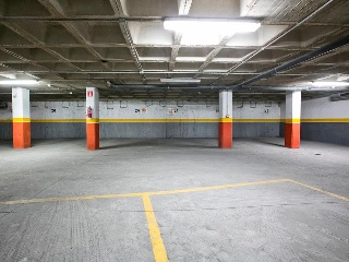 Plaza de garaje en C/ Diego Hernández 10