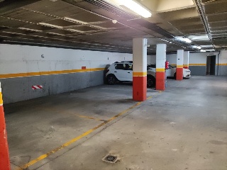 Plaza de garaje en C/ Diego Hernández 12