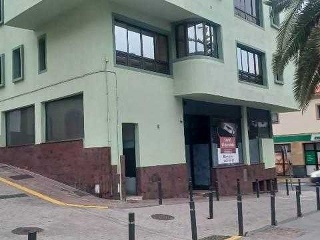 Local en Vallehermoso 3