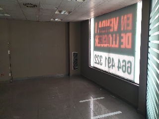 Local en C/ Dos de Maig, Viladecans (Barcelona) 5